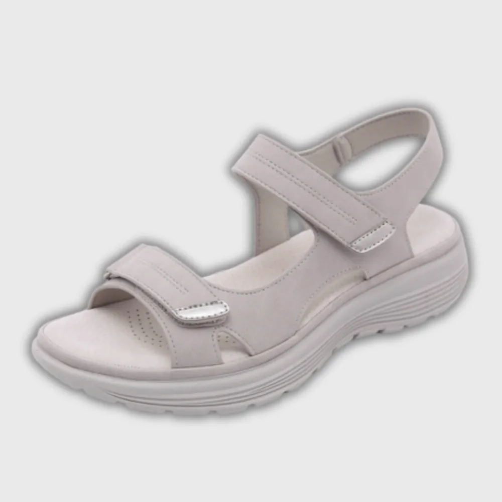 Elegant Refined Everyday Flat Sandals