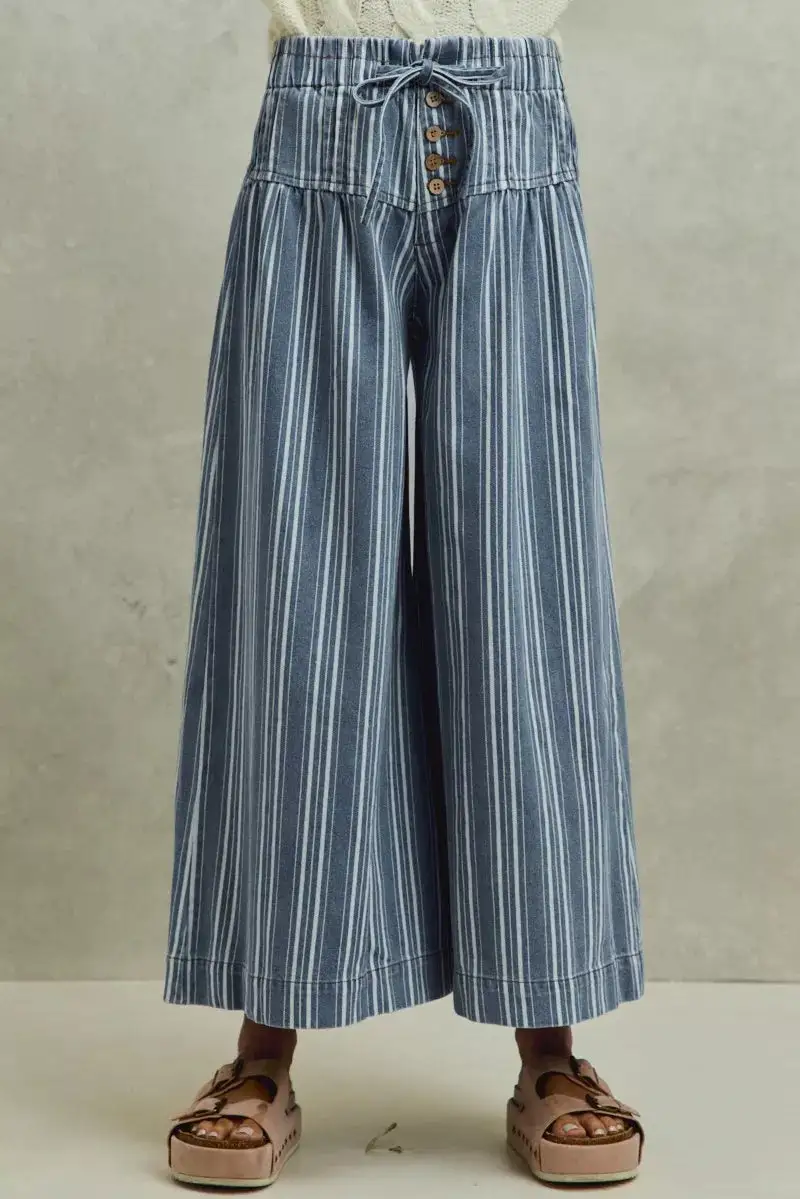 So Me Mid Rise Stripe Denim Washed Pleat Wide