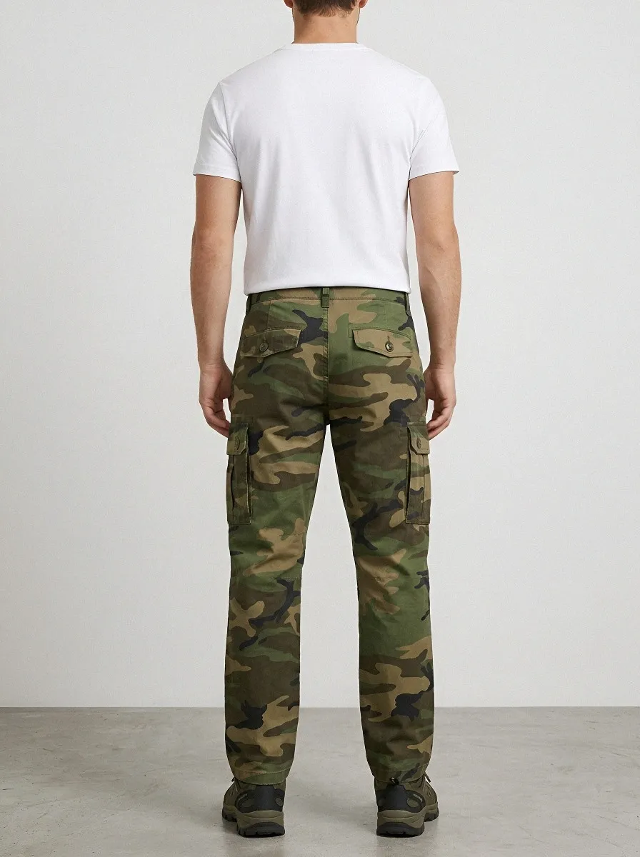 Weekend-Utility Camouflage Camouflage Cargo Pants