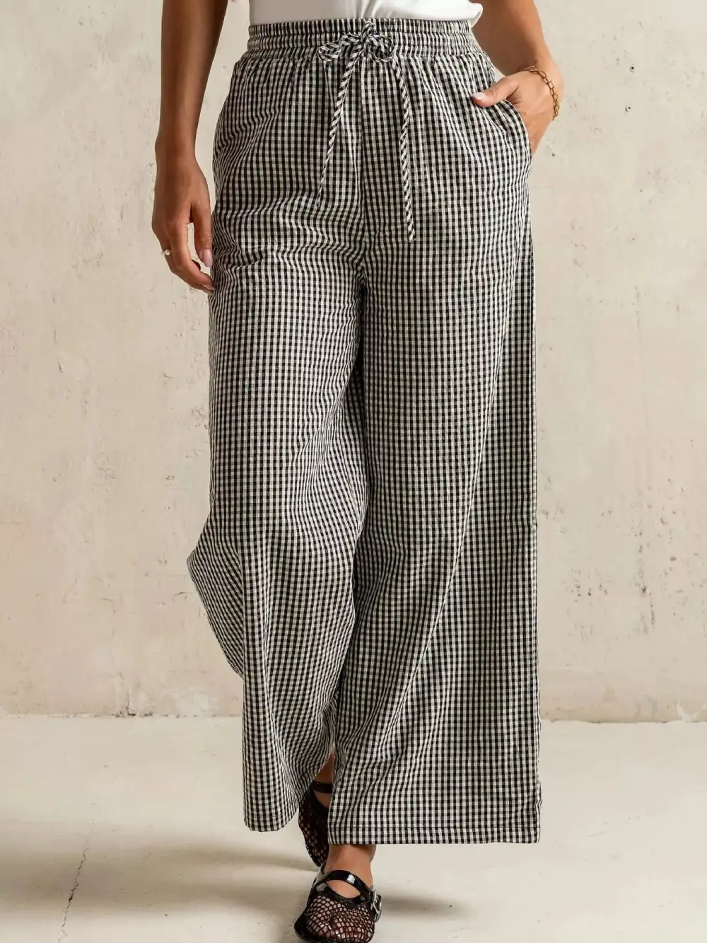 Wide Leg Gingham Drawstring Pocketed Pants