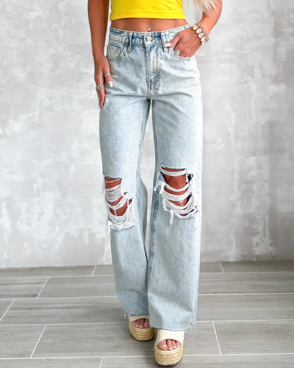 Wide-Leg Distressed Jeans