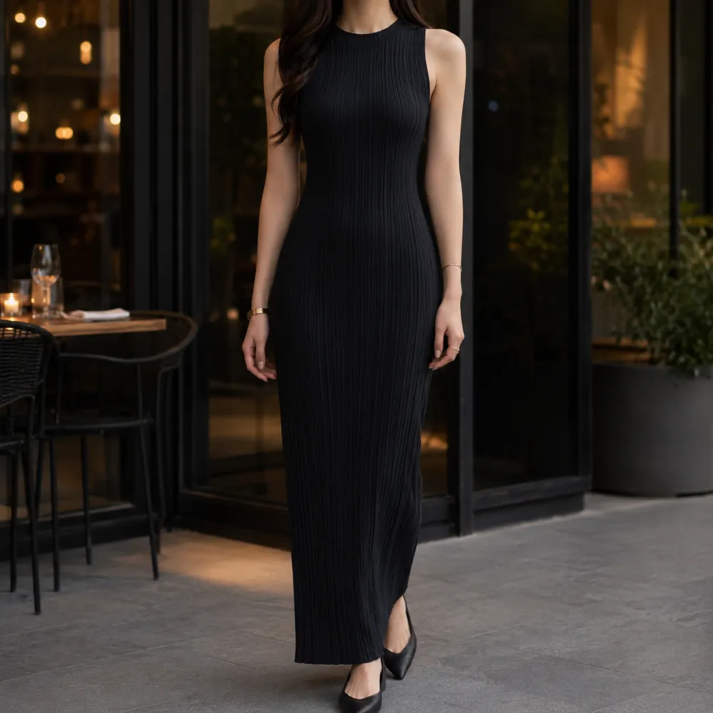 Fine Detail Refined Women's Maxi Dress