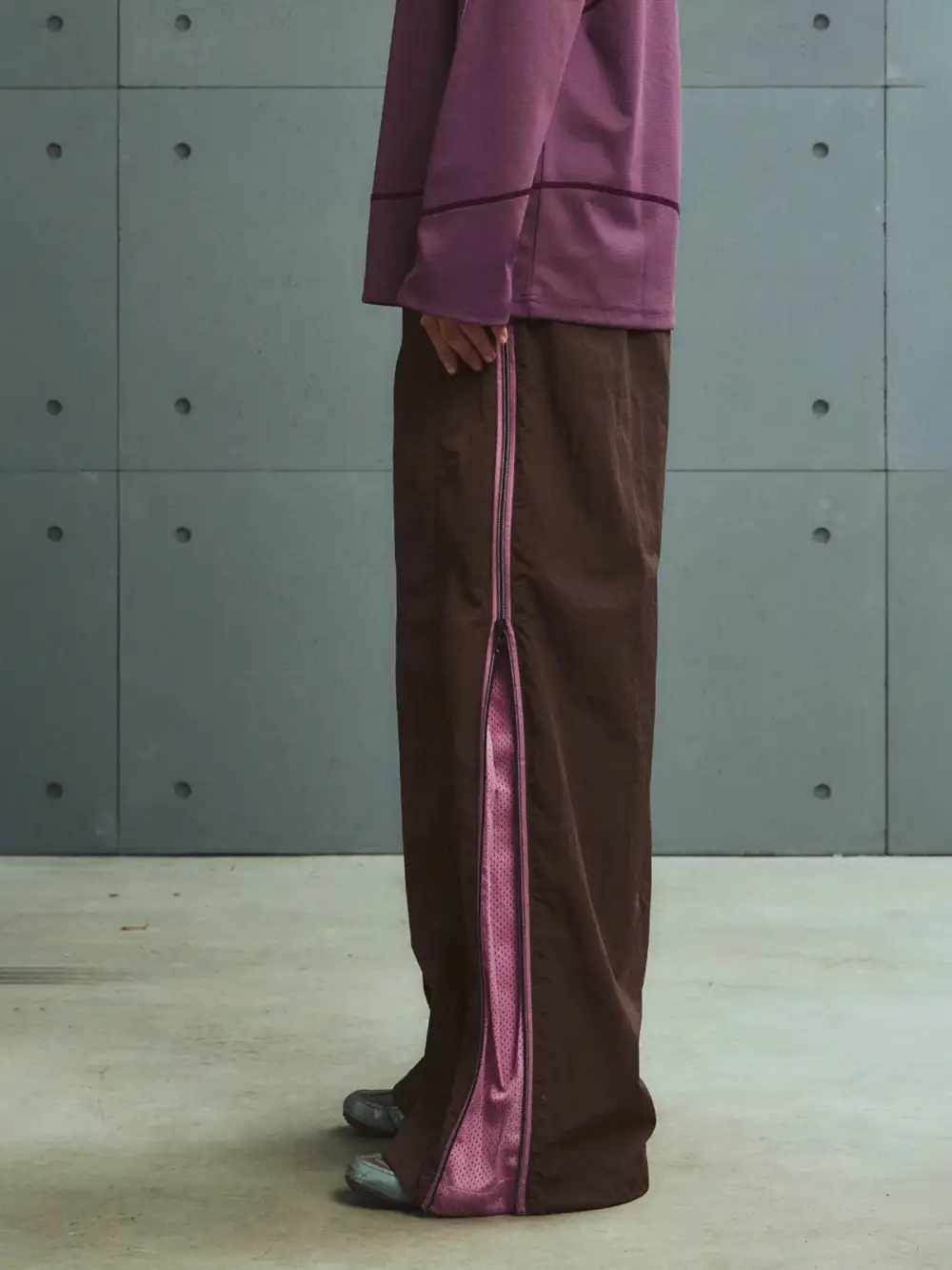 Wide-Leg Striped Contrast-Detail Pants