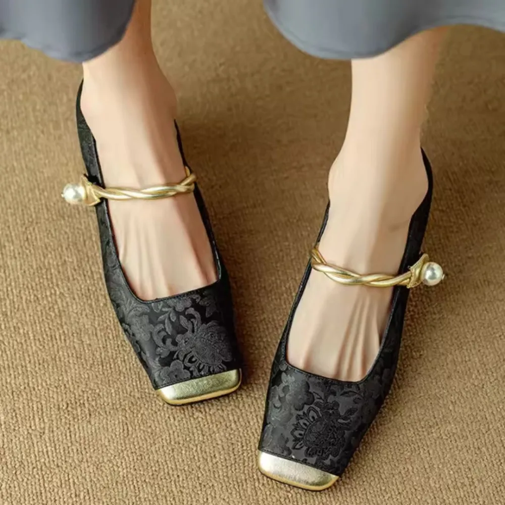  Refined Orthopedic Heels Apparel
