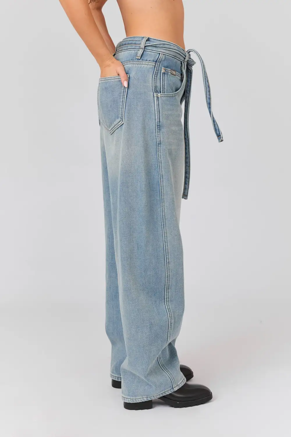 Modern Casual Everyday Jeans