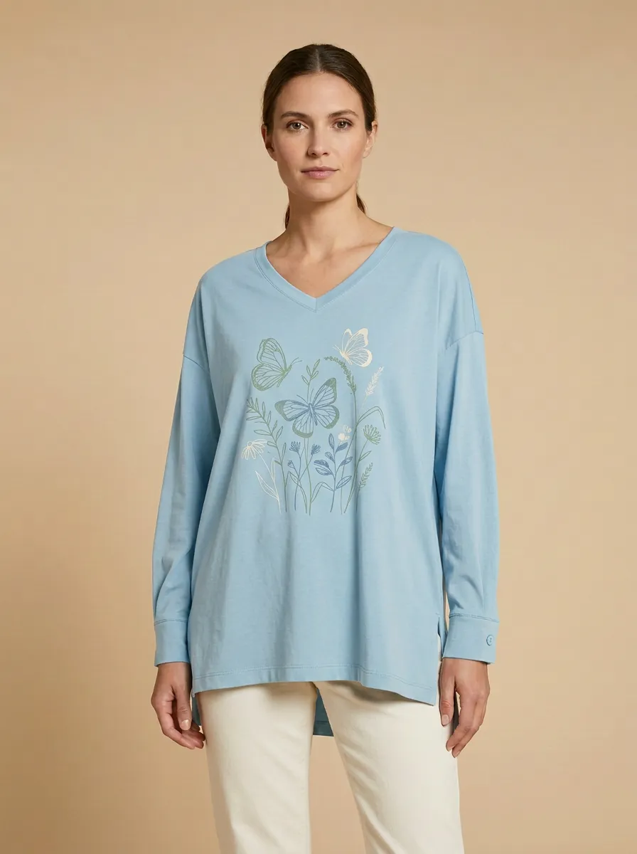 Women's Butterfly Graphic V-Neck Long-Sleeve Top