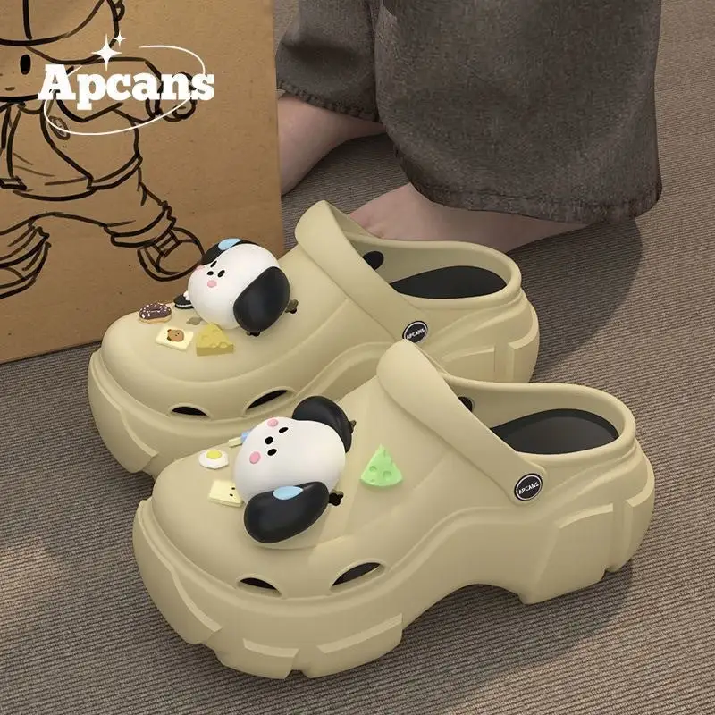 Water Friendly Flat Sandals