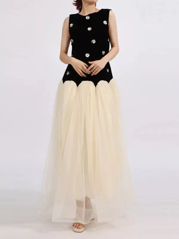 Contrast Flower Sleeveless Tulle Maxi Dress