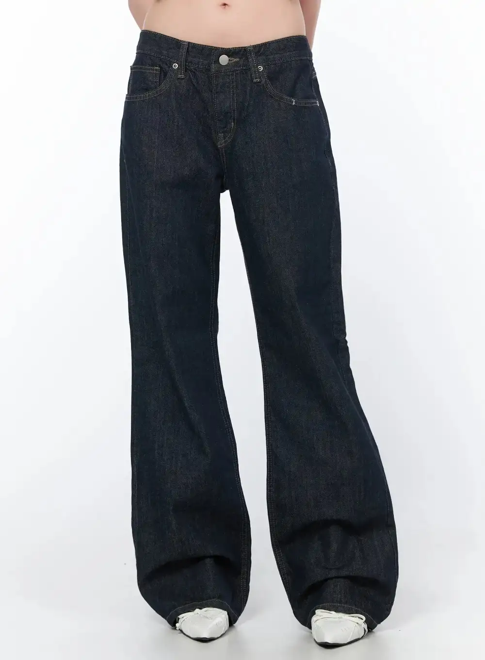 Straight-Fit Straight-Leg Jeans