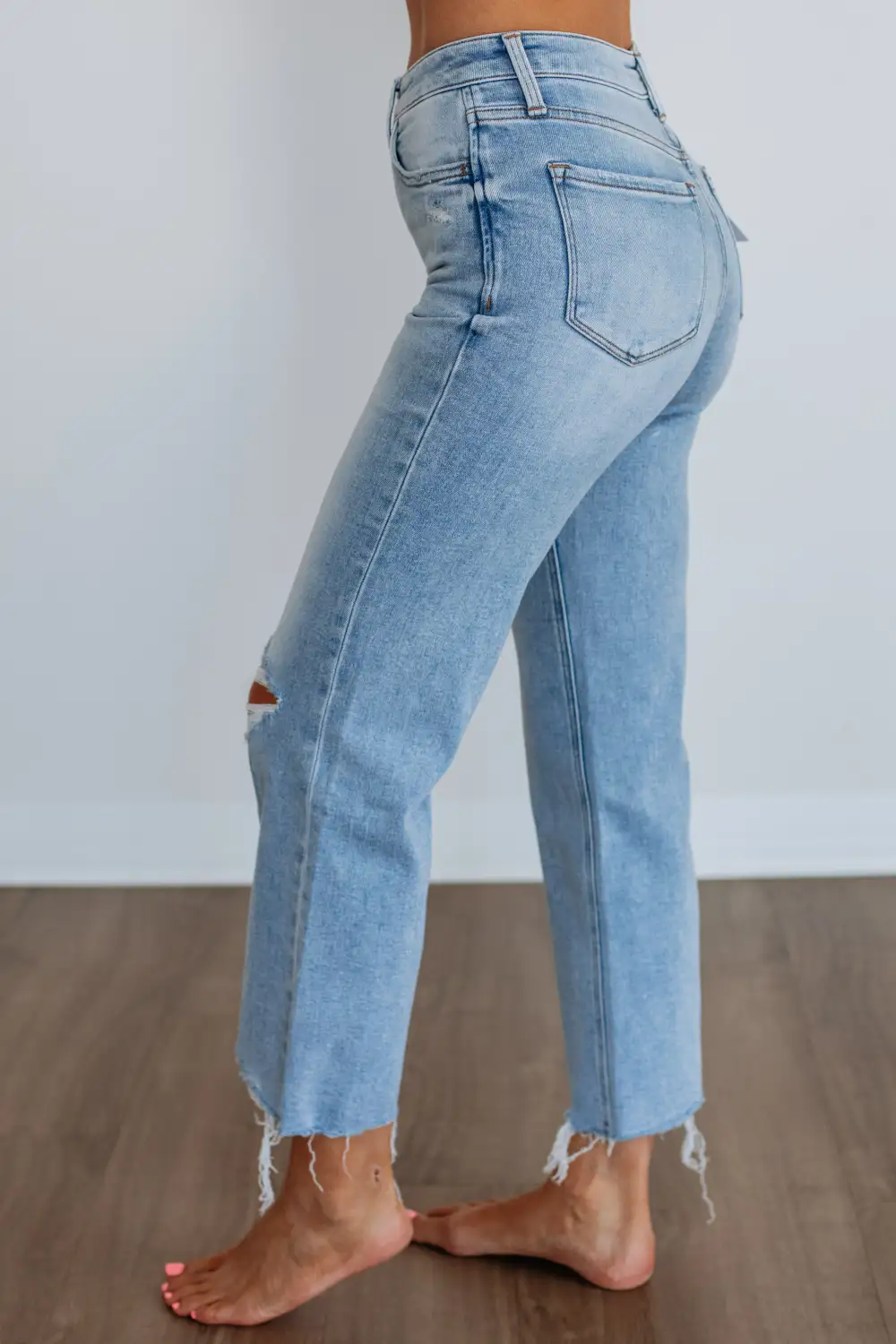 Women's High Rise Wide Leg Cropped Jeans