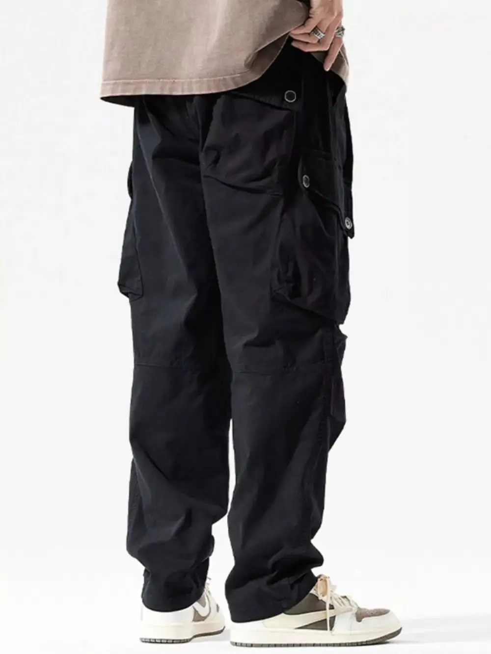 Men’s Loose Fit Multi-Pocket Cargo Pants
