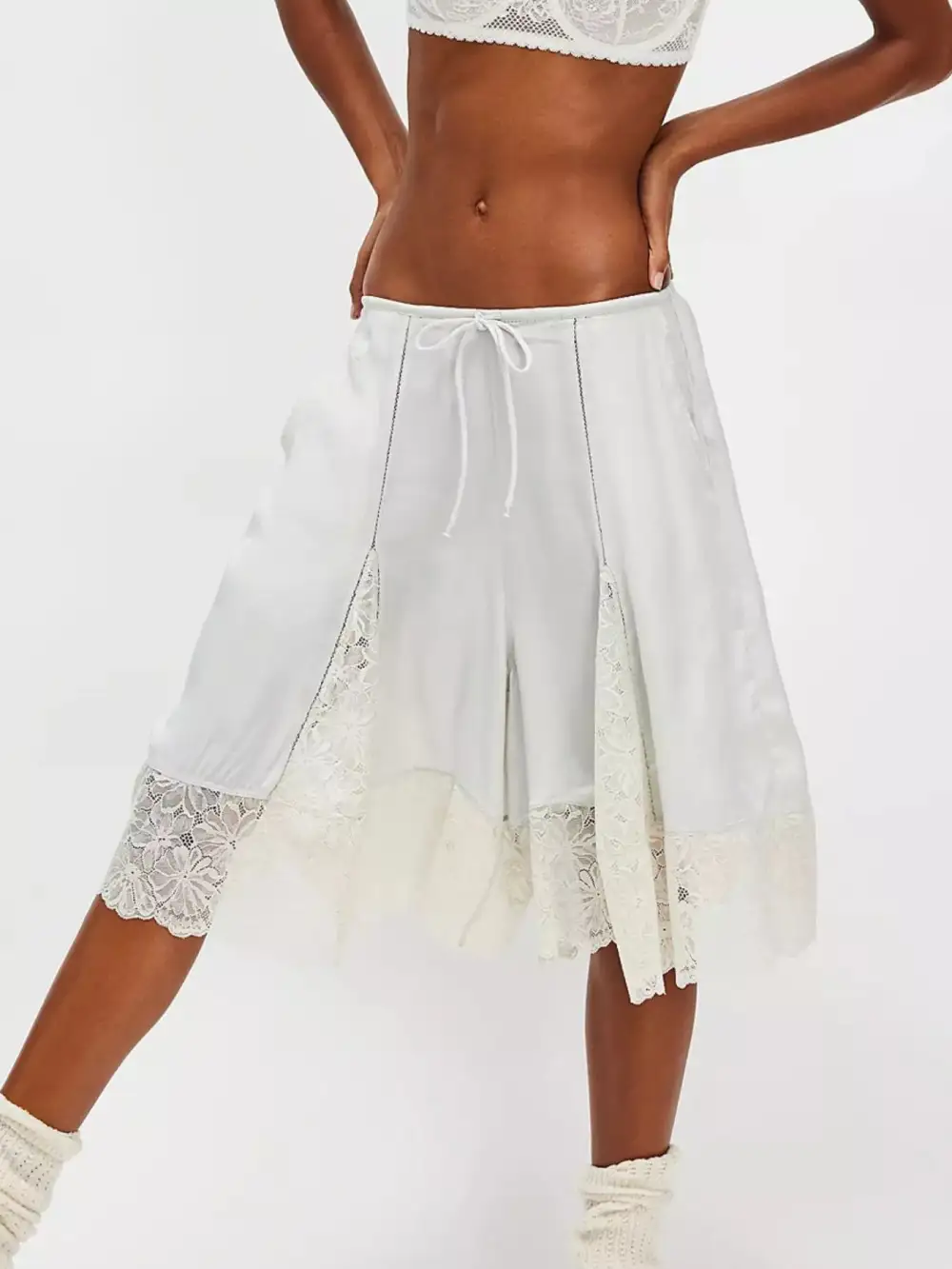 Refined Lace-Trim Casual Shorts