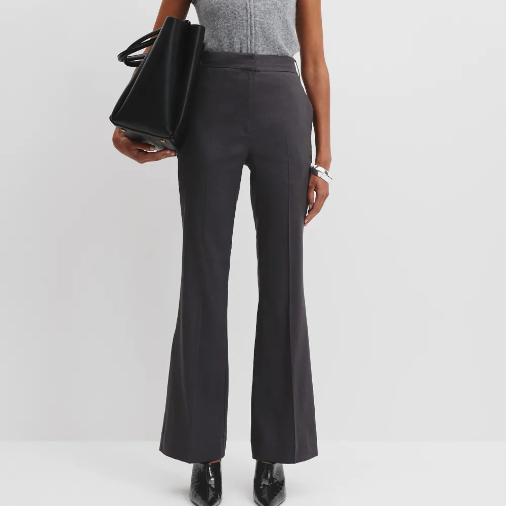 Women's Modern Tailored Pants