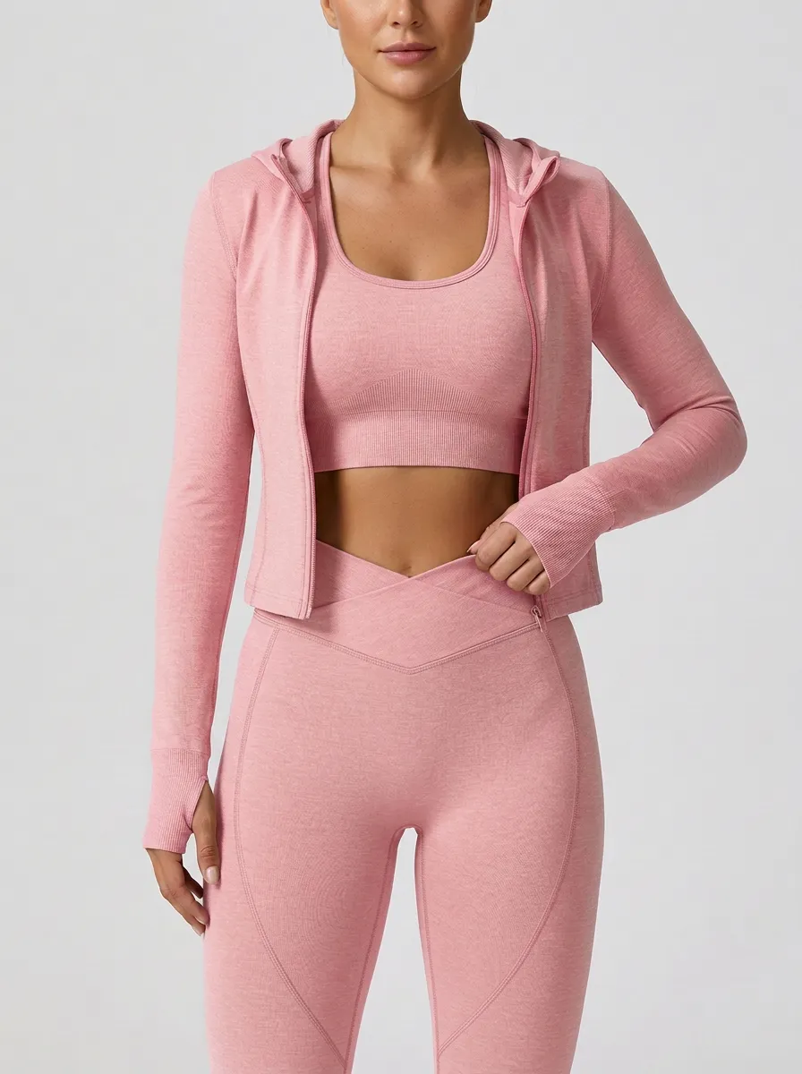 Streetwear Seamless Design Style Women's Three Piece Activewear Set