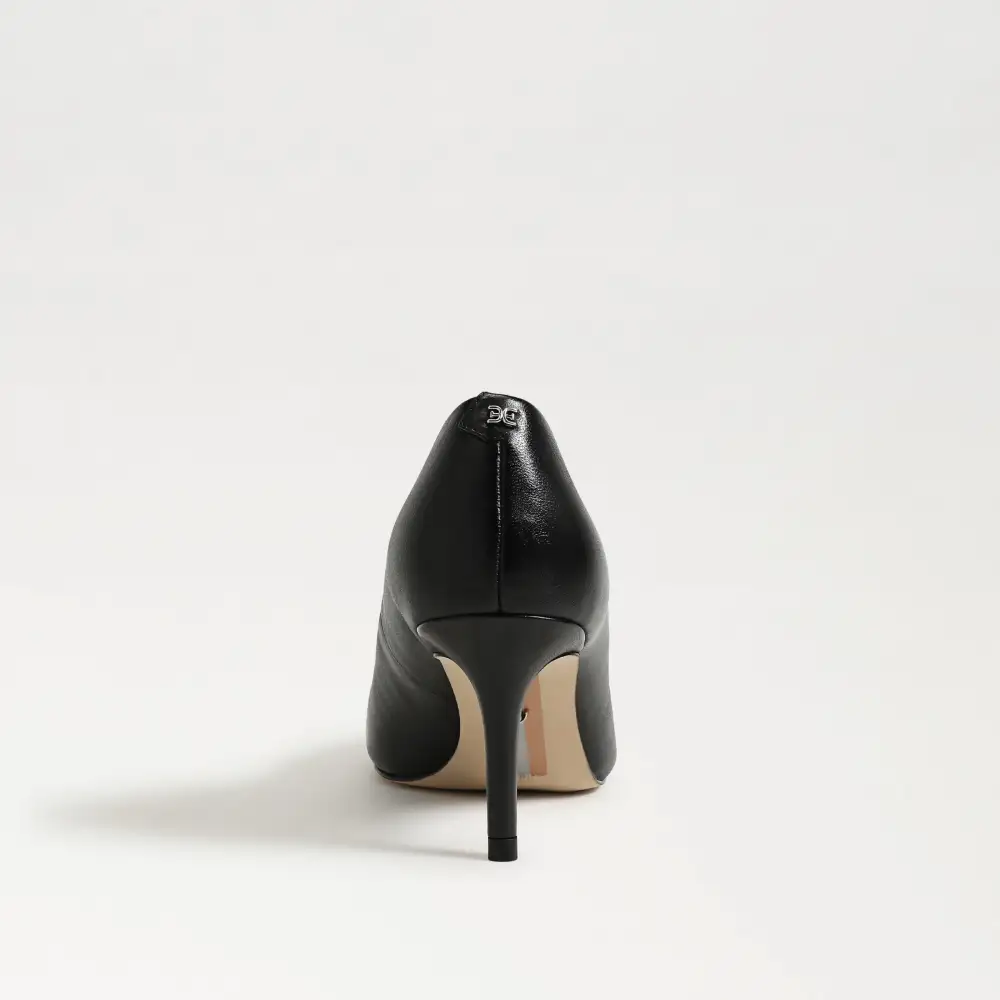 Pointed Toe Clean Line Pumps