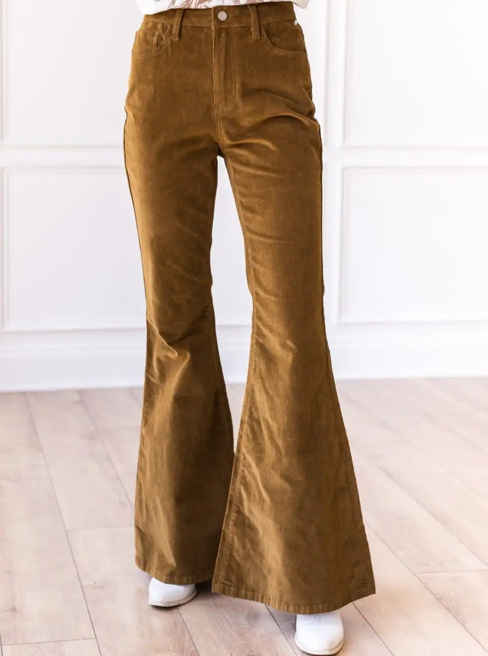 Corduroy High Rise Flared Western Jeans