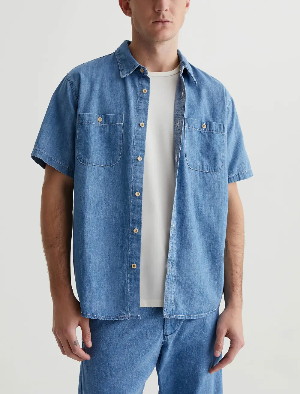Men's Short Sleeve Denim Shirt