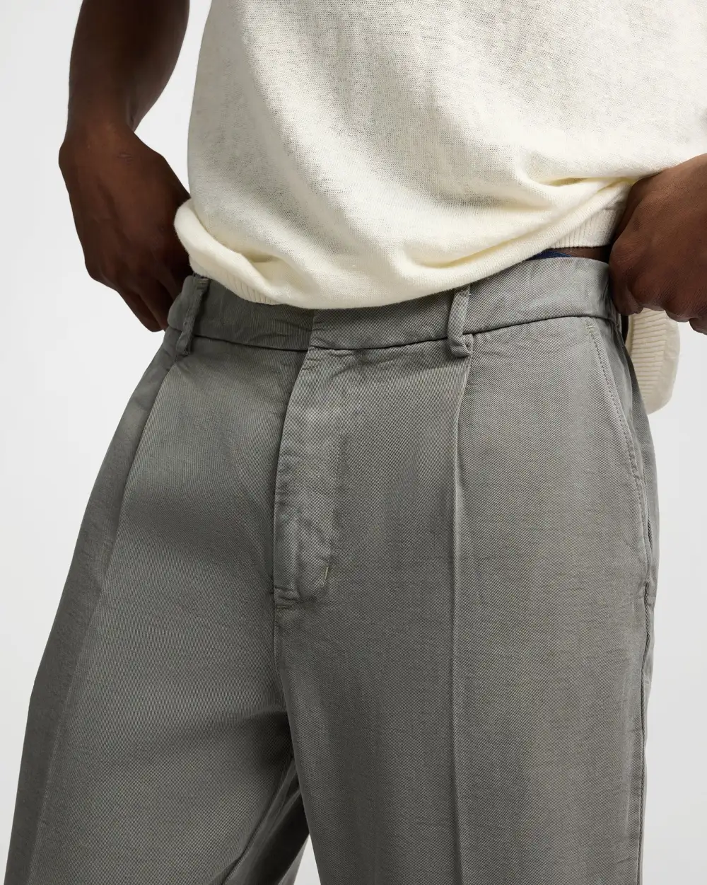 Lyocell Pleated Tailored Trousers
