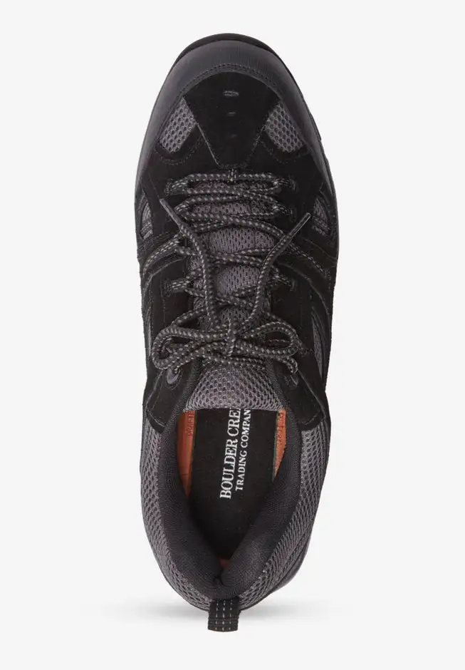 Trail Sneakers