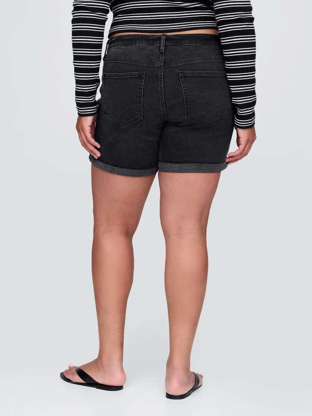 Curled Retro Shorts