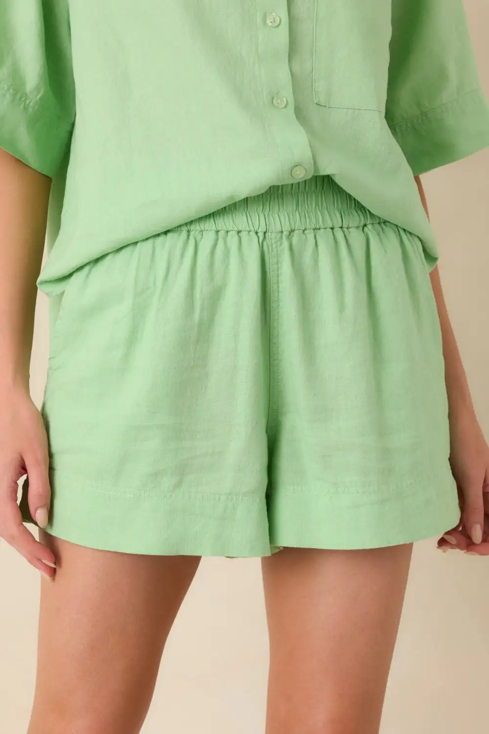 Relaxed-Fit Linen-Blend Shorts
