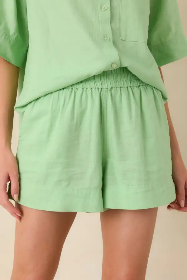 Relaxed-Fit Linen-Blend Shorts