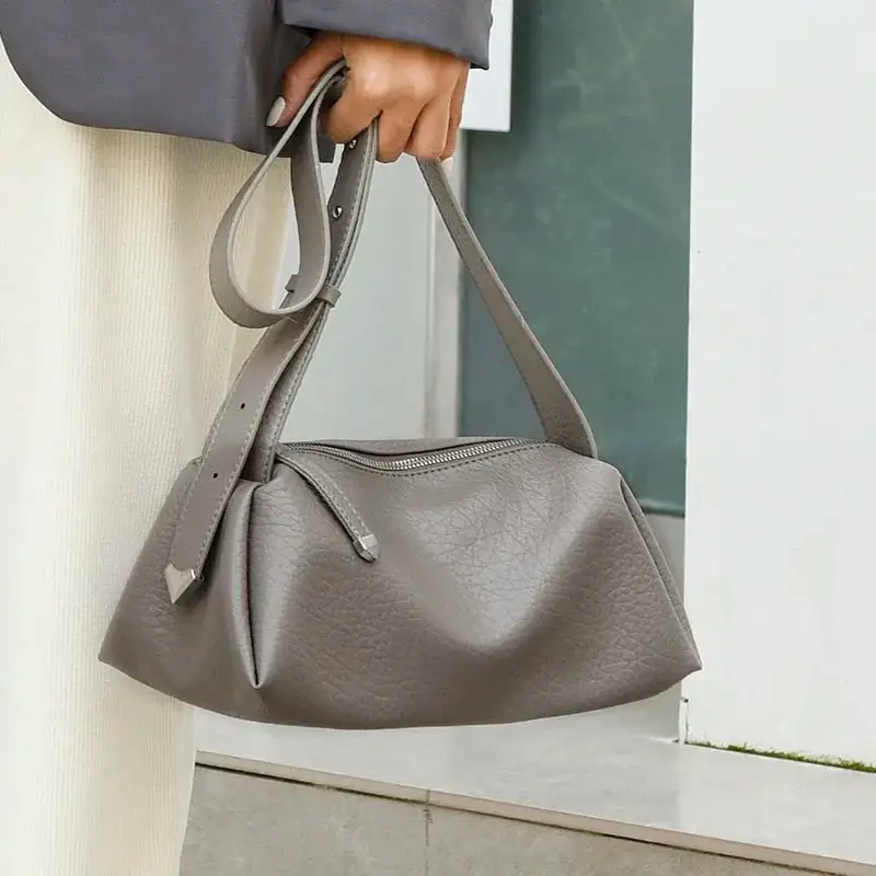 Effortless Style: Simple Soft Genuine Leather Handbag