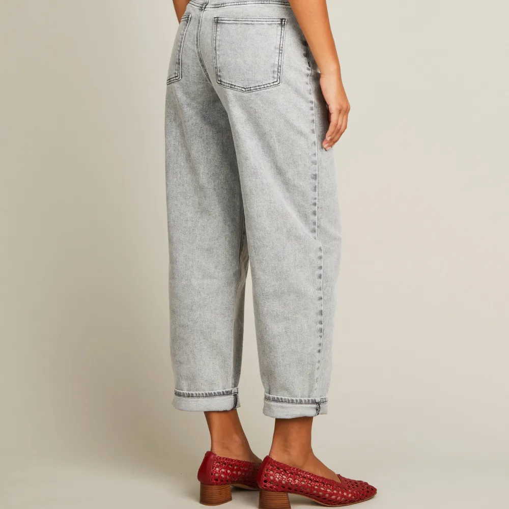 Women's Refined Flare Balloon Relaxed Jeans