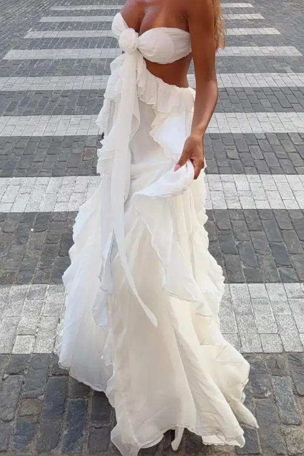 Chic Halter Maxi Dress