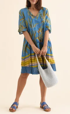 Above-Knee Graphic Cotton Pleated V-Neck Half-Sleeve A-Line Tunic Dress