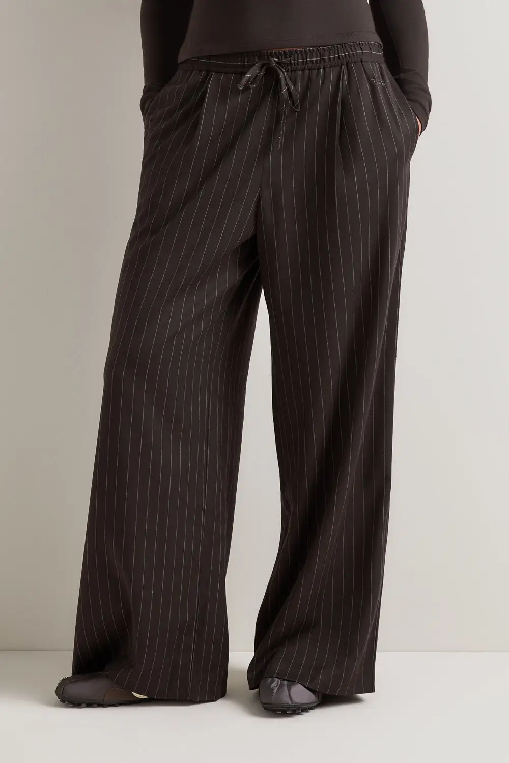 Relaxed Stripe Wide Leg Trousers