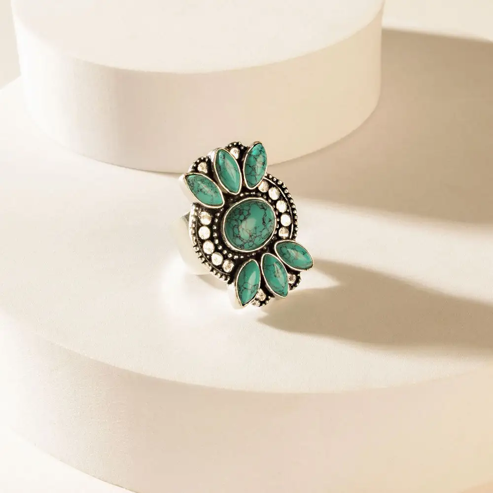 Cluster Stone Petal Western Ring