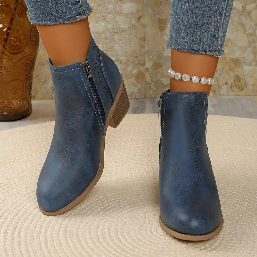 Structured Pointed Toe Block Heel Boots