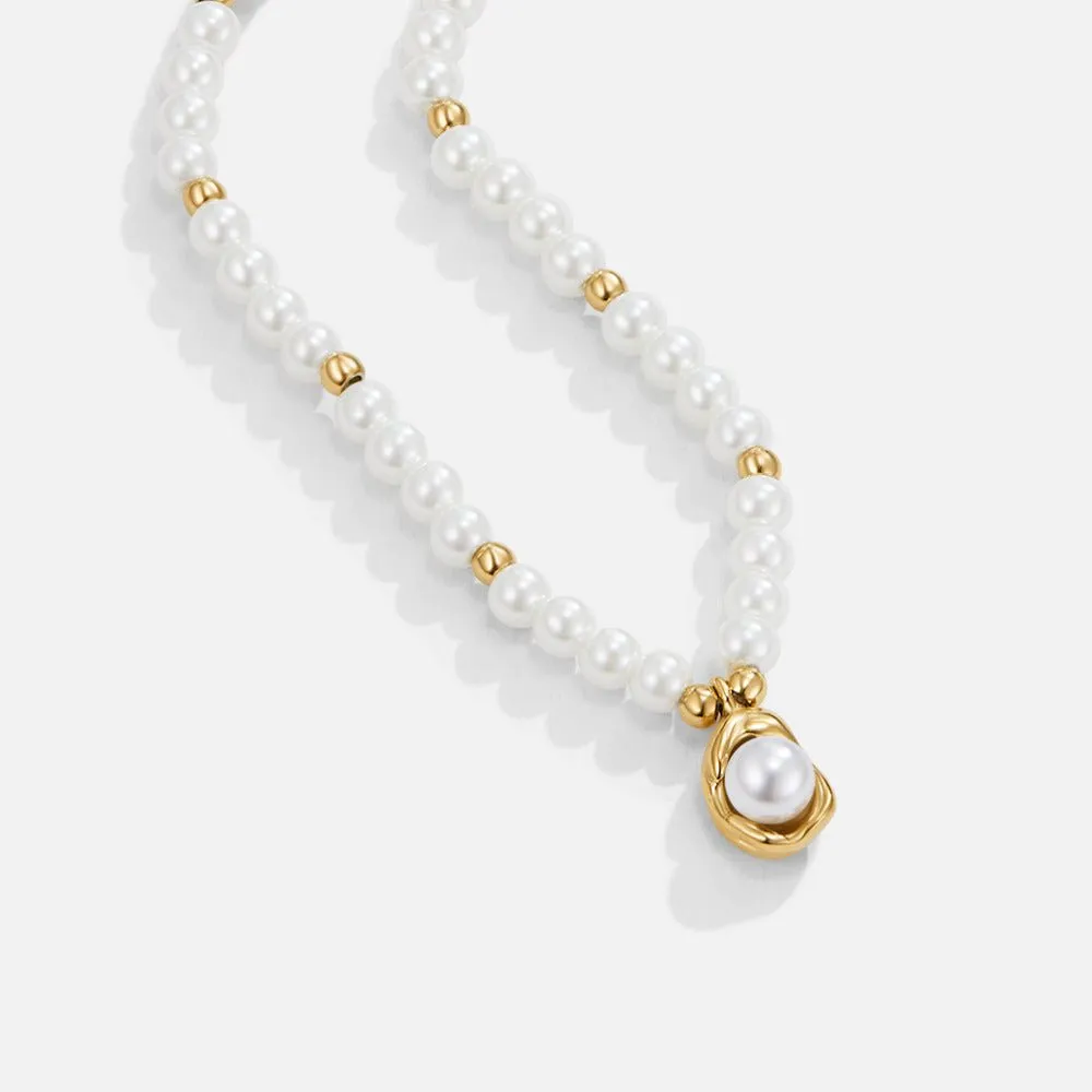 Vintage Pearl Necklace