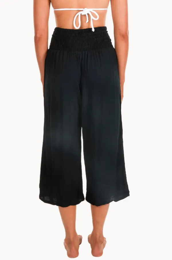 Lightweight Smocked Cropped Pants