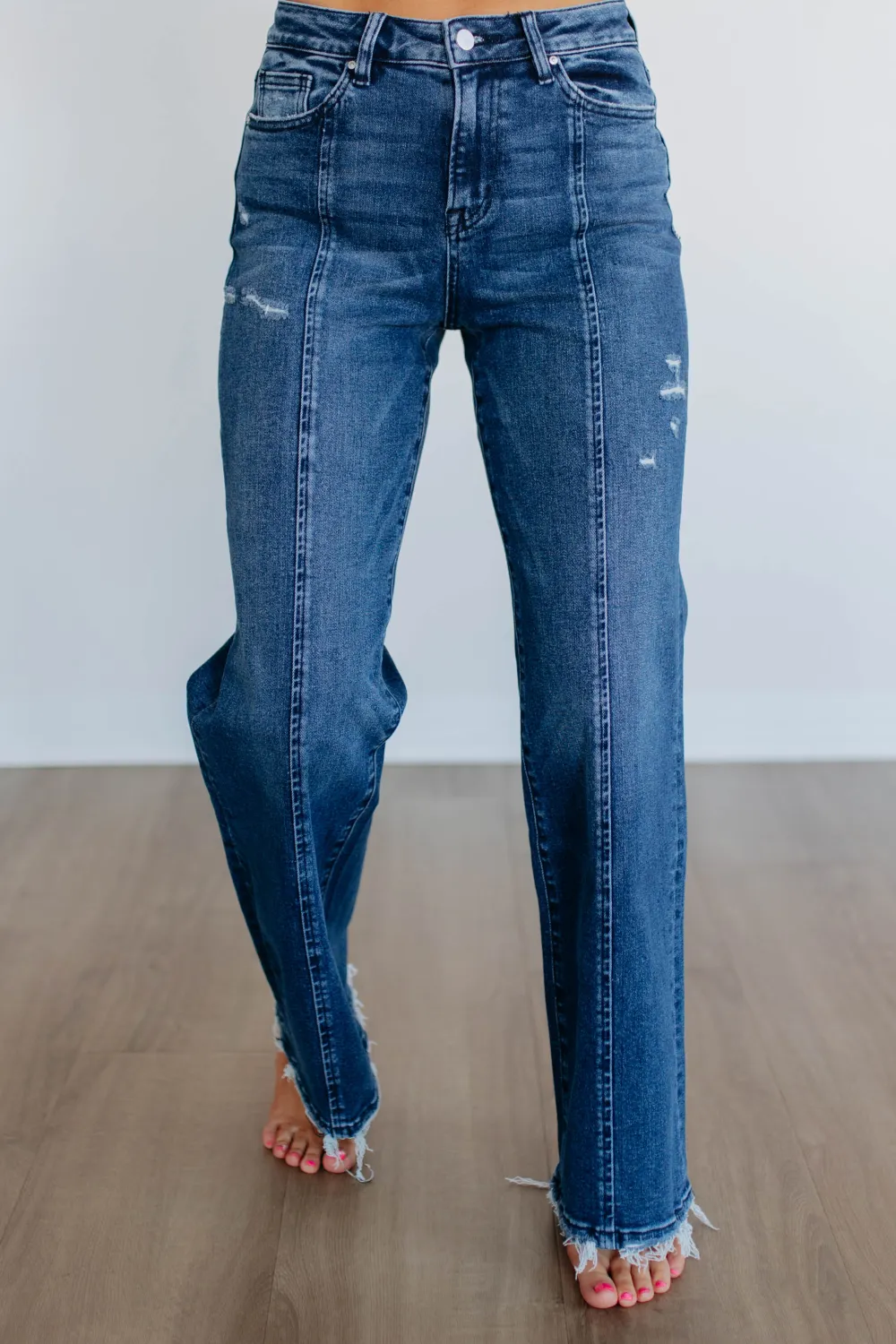 Women's Ultra High Rise Wide Leg Relaxed Fit Jeans