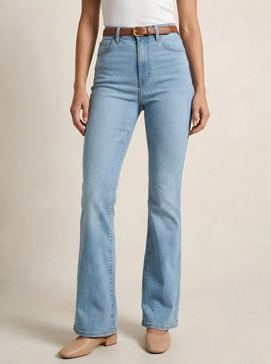 Relaxed High-Waist Stretch Women's High-Waist Stretch Flare Jeans