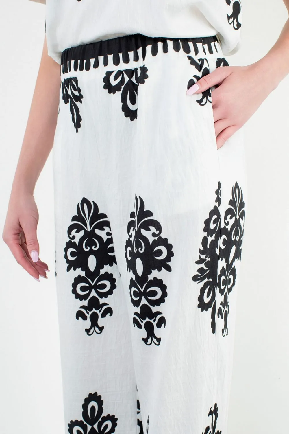 Patterned Wide Leg Pants