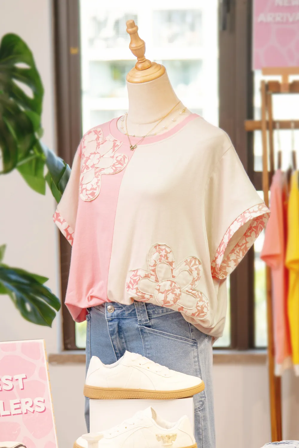 Apricot Block Flower Patched Loose Tee