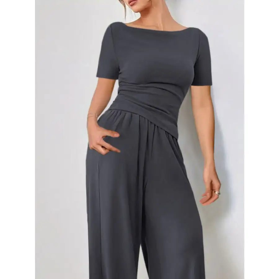 Round Neck Short Sleeve T Shirt and Pants Set