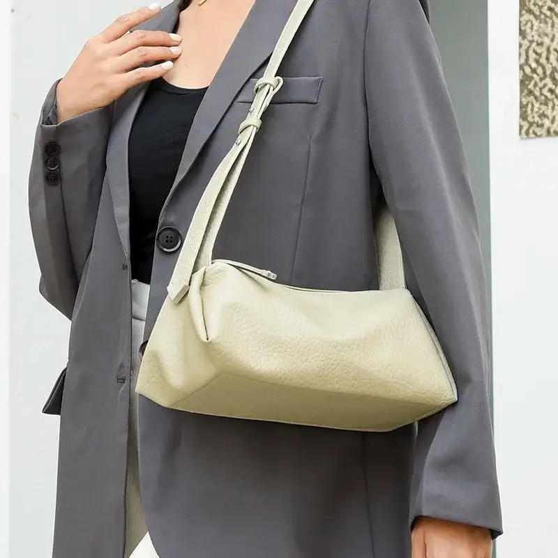 Effortless Style: Simple Soft Genuine Leather Handbag