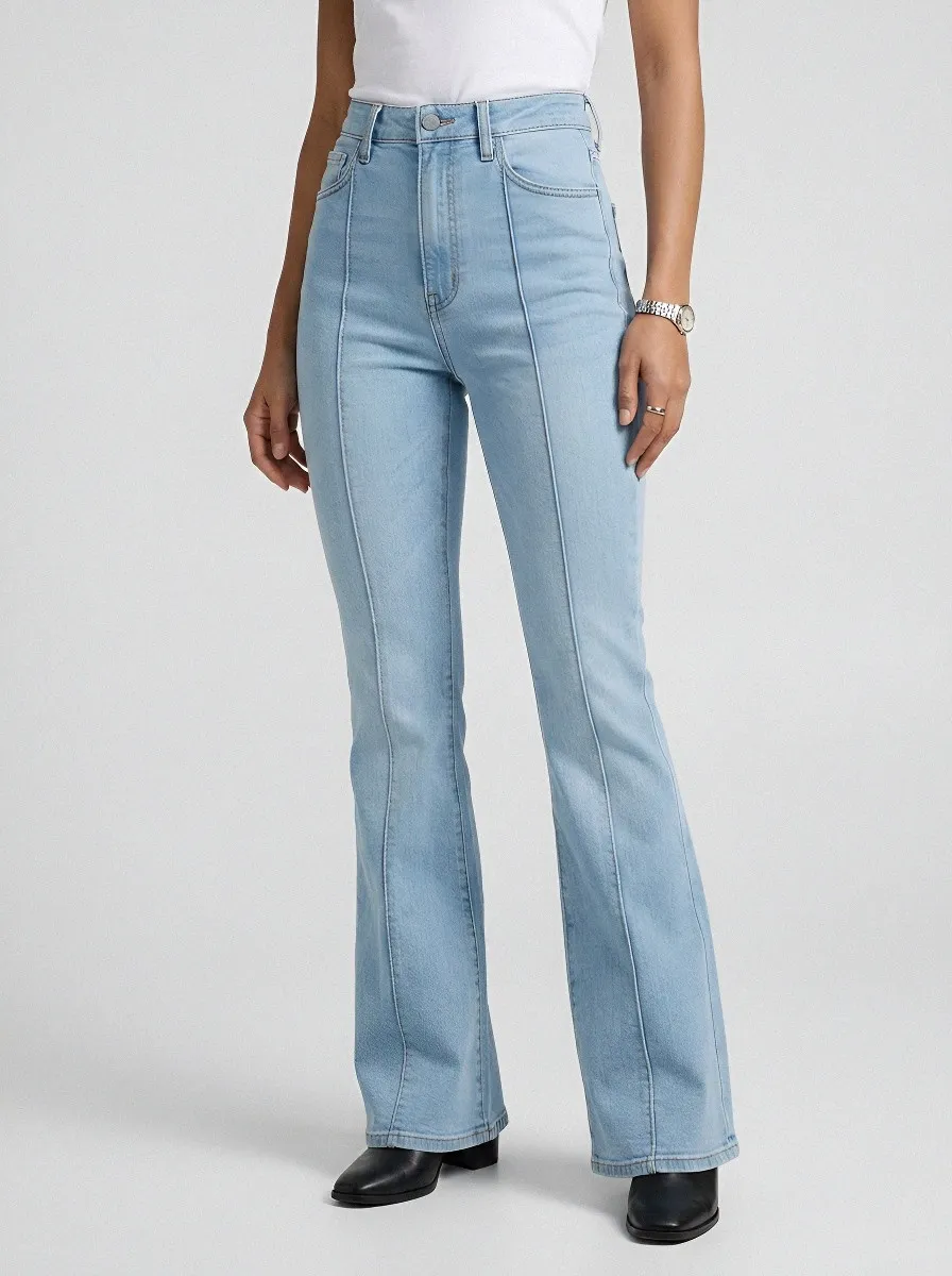High-Waist Vintage-Wash Seamed Women's High-Waist Stretch Flare Jeans