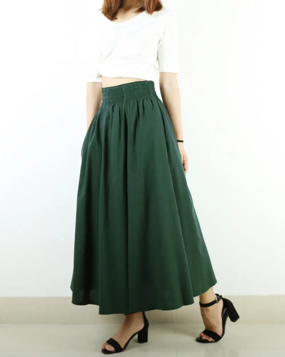 Pocketed Linen Flared Maxi Skirt