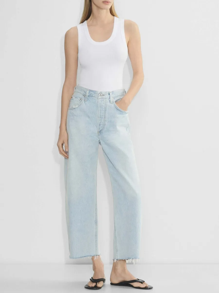 Raw Hem Wide-Leg Jeans
