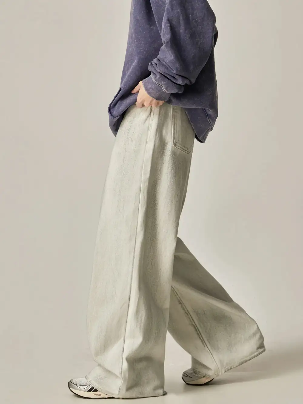 Linen-Blend Wide-Leg Jeans