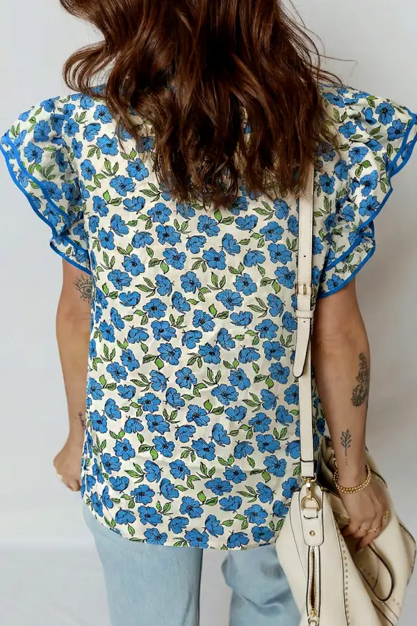 Women's Flower Motif Flutter Sleeve Pleated Top