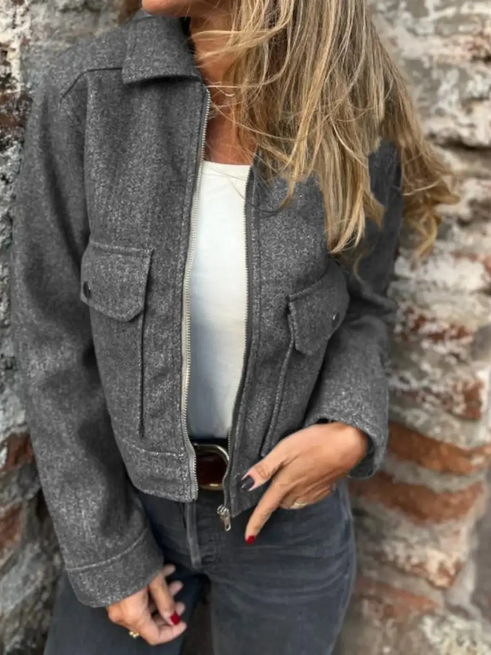 Easygoing Zip-Up Pocketed Jacket