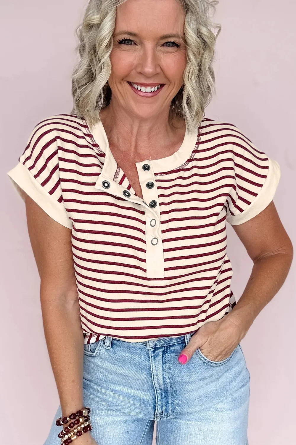 Red Stripe Half Buttons Round Tee