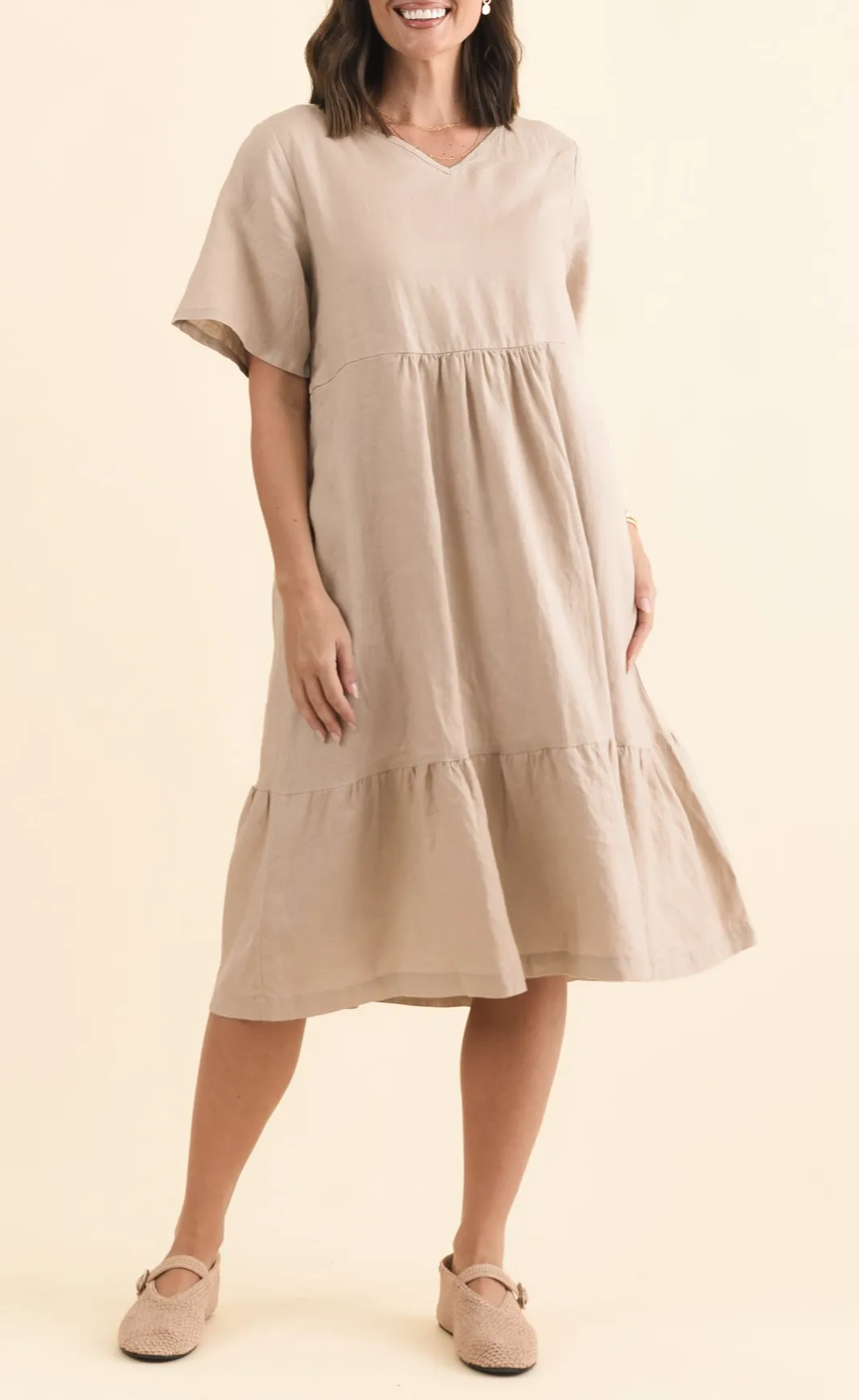 Pleated Linen Below-Knee Pocket Tiered V-Neck Half-Sleeve Dress