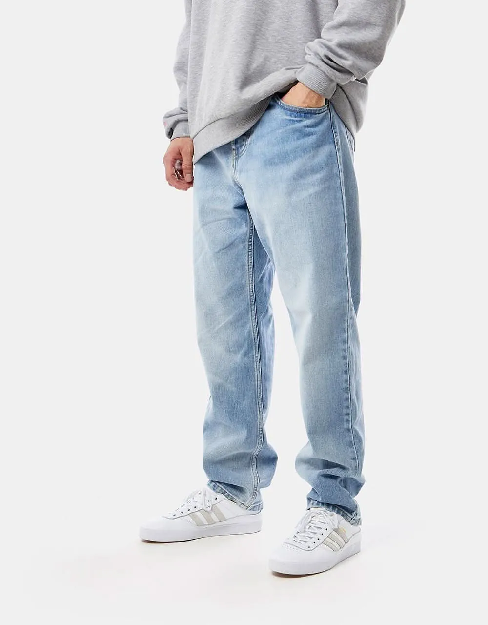 Everyday Light Used Wash Relaxed Denim Jeans